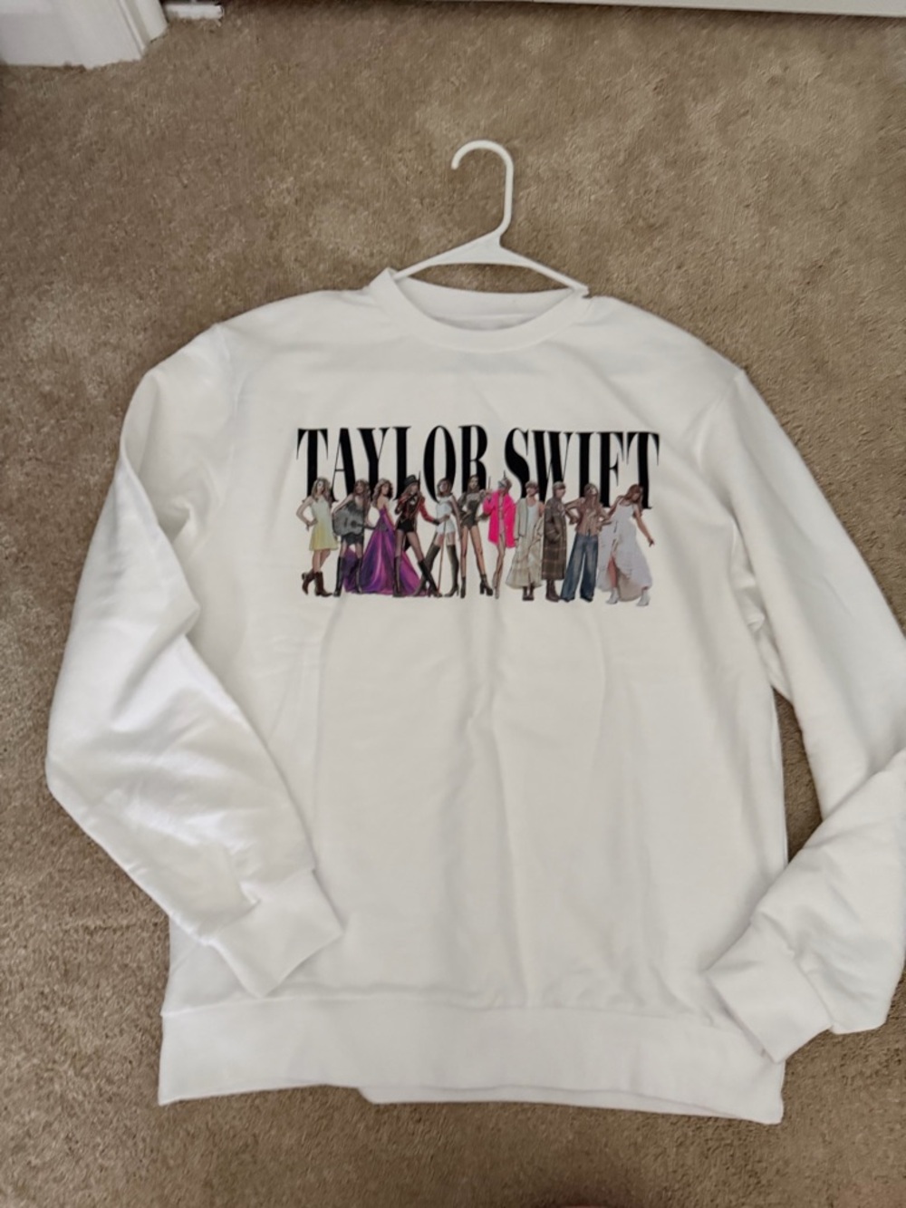 NEW Taylor Swift White Graphic Crewneck Sweatshirt